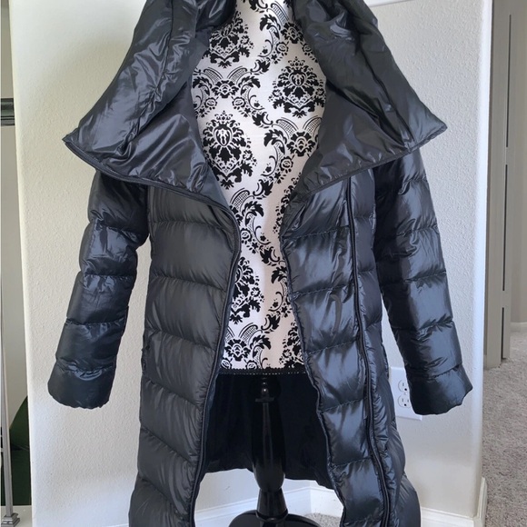 Nike Women’s Asymmetrical Quilted Down Winter Coat Sz S SOLDOUT NWOT - Picture 15 of 16